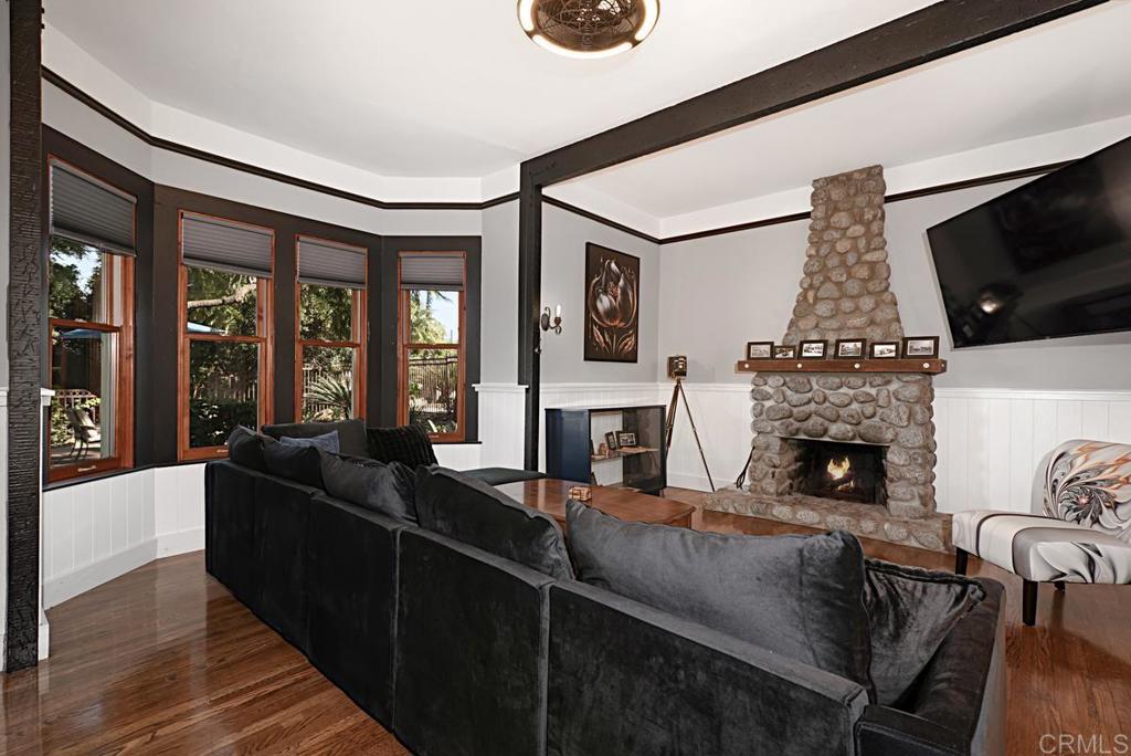 210 South Vine Street Fallbrook, CA 92028 - Photo 7 of 41