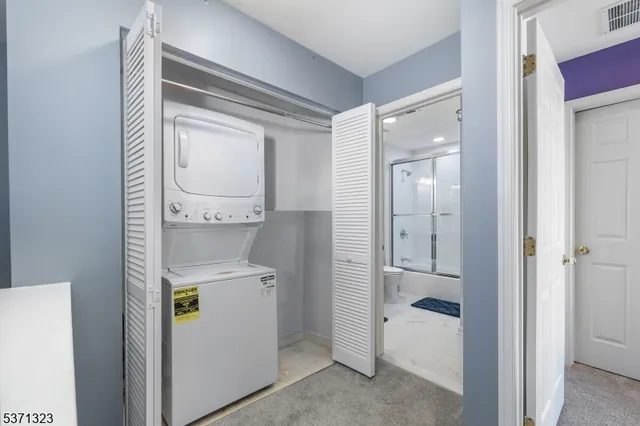 $2,900 | 56 King George Road, Green Brook, NJ 08812