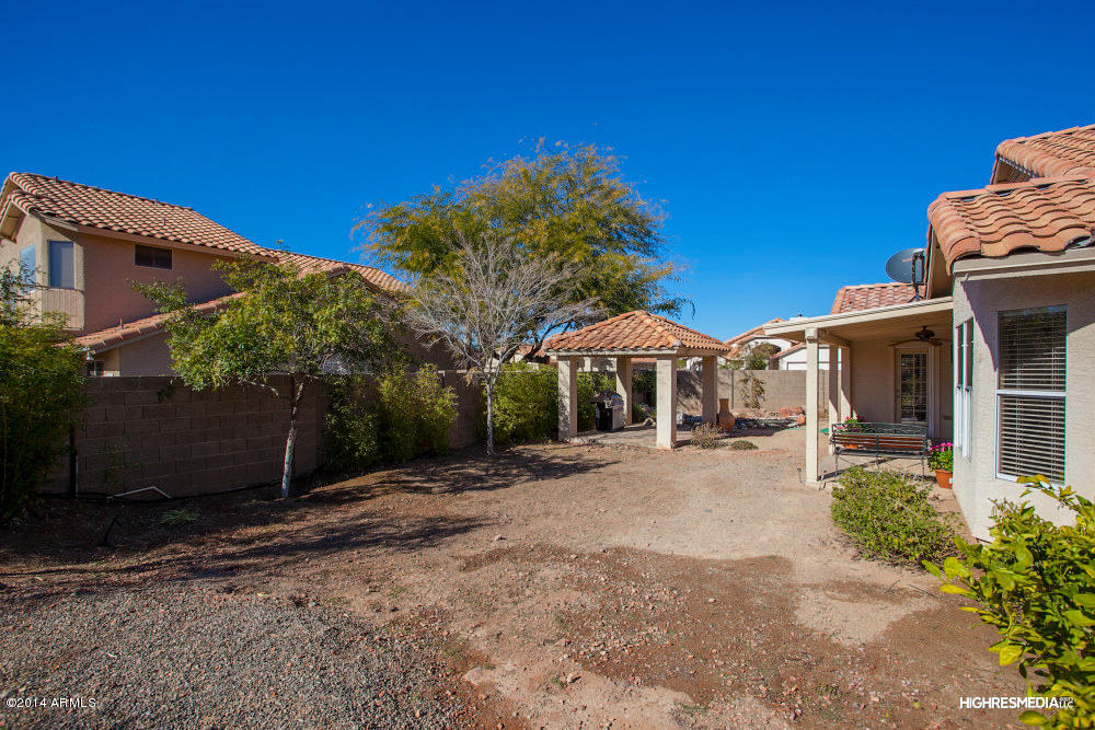 1307 East Grandview Road Phoenix, AZ 85022 - Photo 6 of 23 HRMX0850w