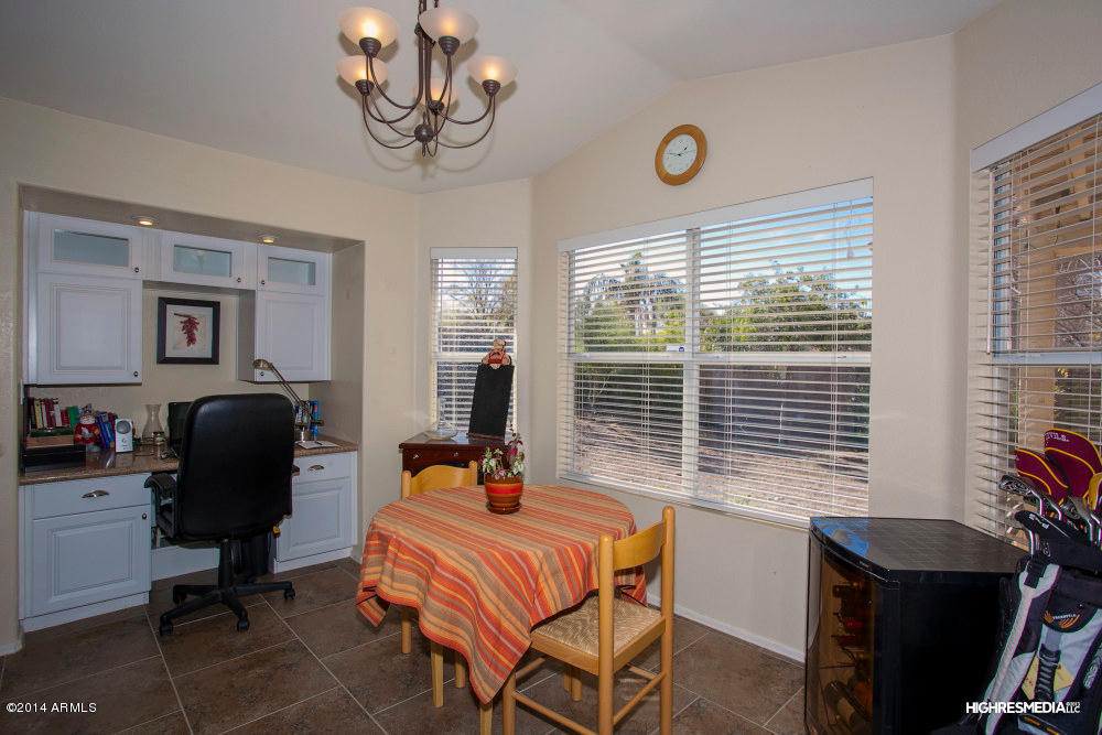 1307 East Grandview Road Phoenix, AZ 85022 - Photo 8 of 23 HRMX0848w
