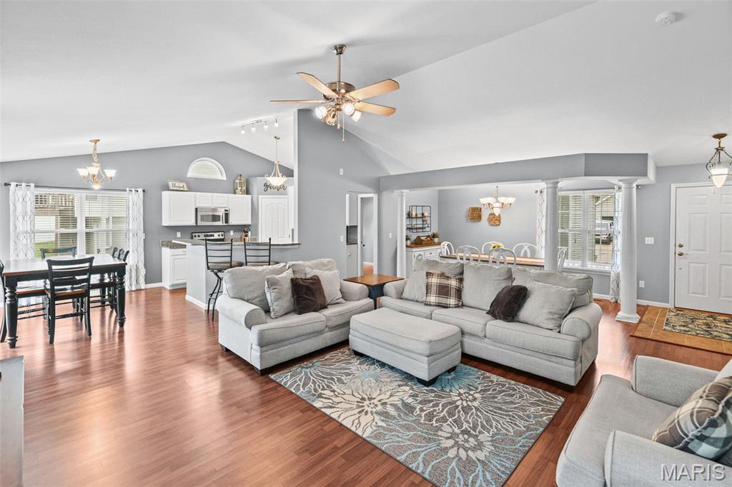 5241 Arrow Ridge Place Imperial, MO 63052 - Photo 9 of 48