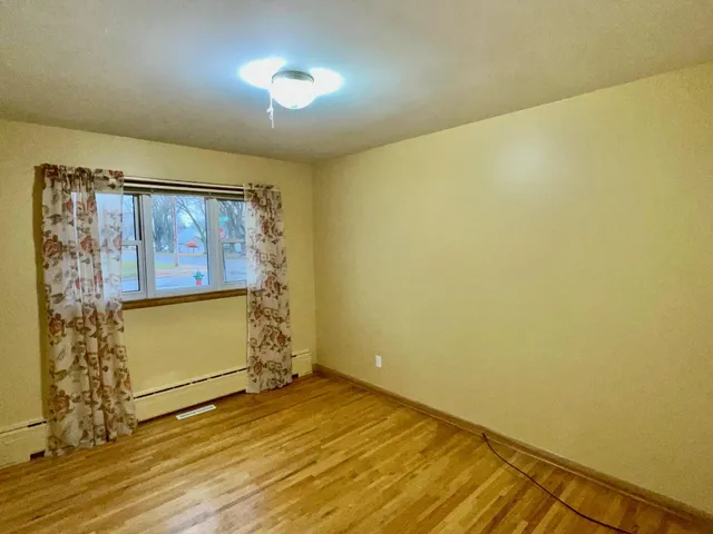 $275,000 | 1401 7th Street Northwest, Austin, MN 55912