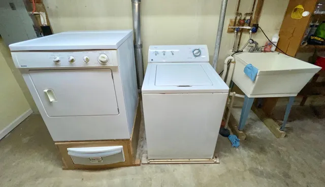 $275,000 | 1401 7th Street Northwest, Austin, MN 55912