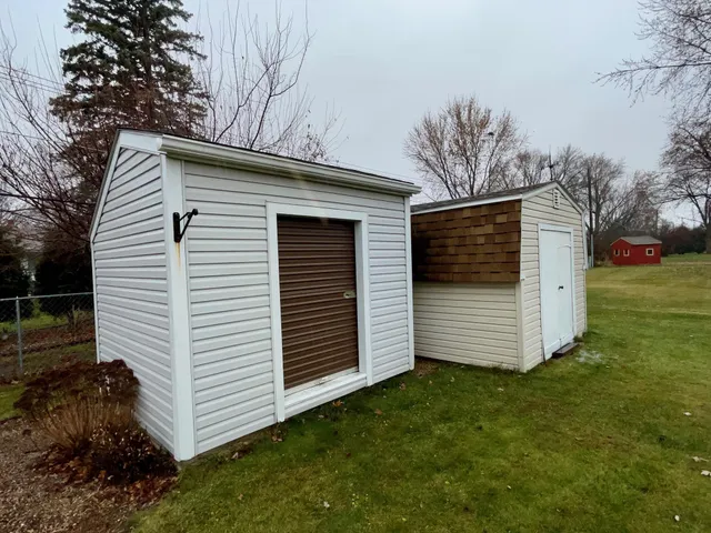 $275,000 | 1401 7th Street Northwest, Austin, MN 55912