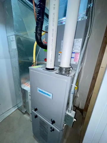 $275,000 | 1401 7th Street Northwest, Austin, MN 55912