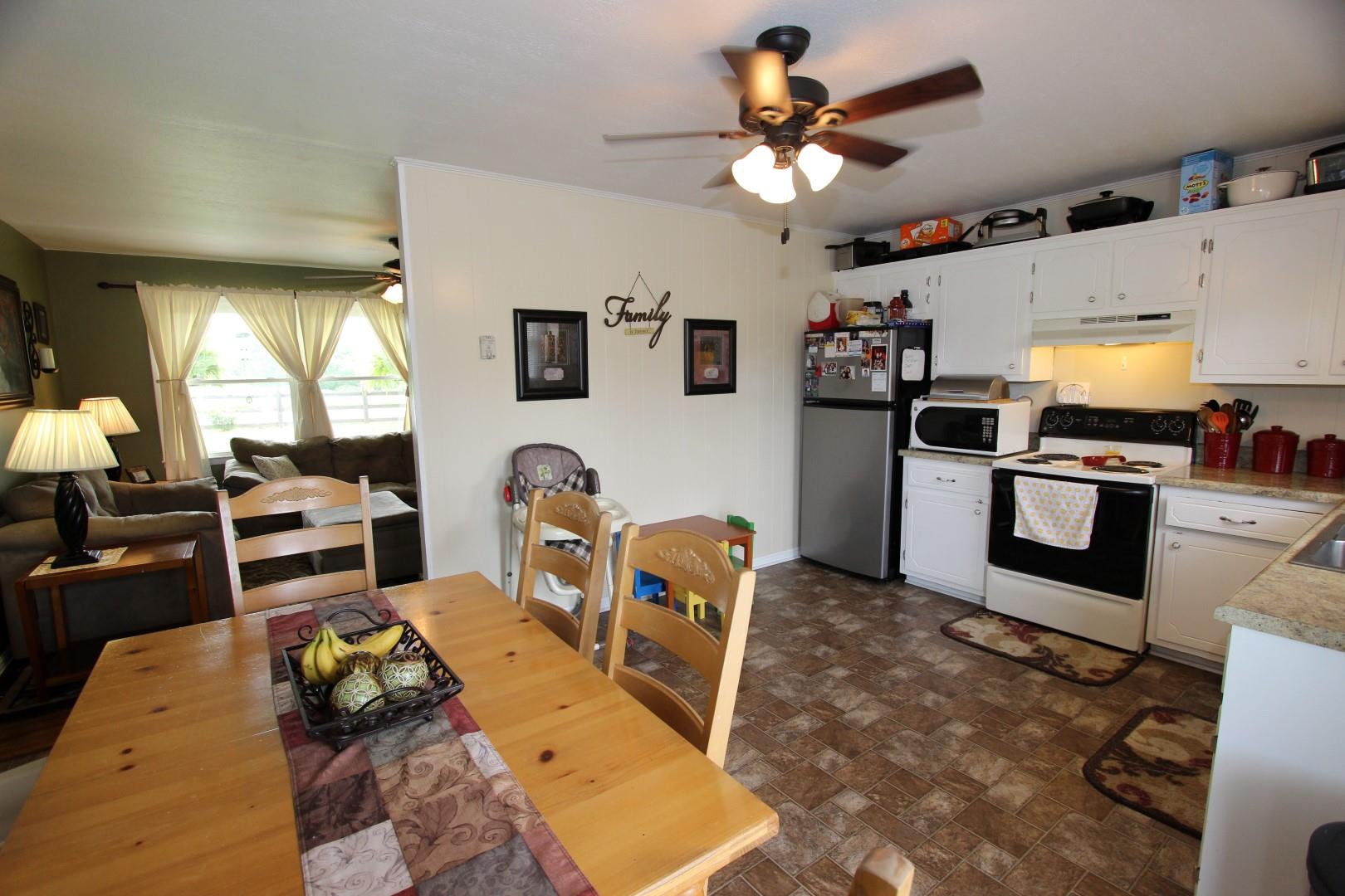 130 Highway 49 Tennessee Ridge, TN 37178 - Photo 11 of 19 Gallery Image 11