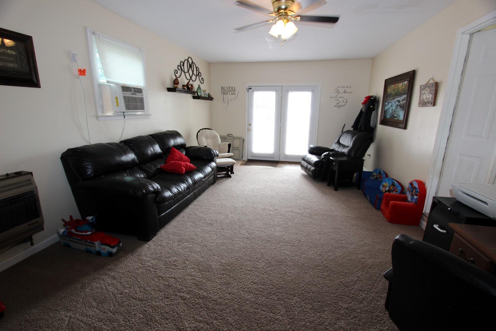 130 Highway 49 Tennessee Ridge, TN 37178 - Photo 12 of 19 Gallery Image 12