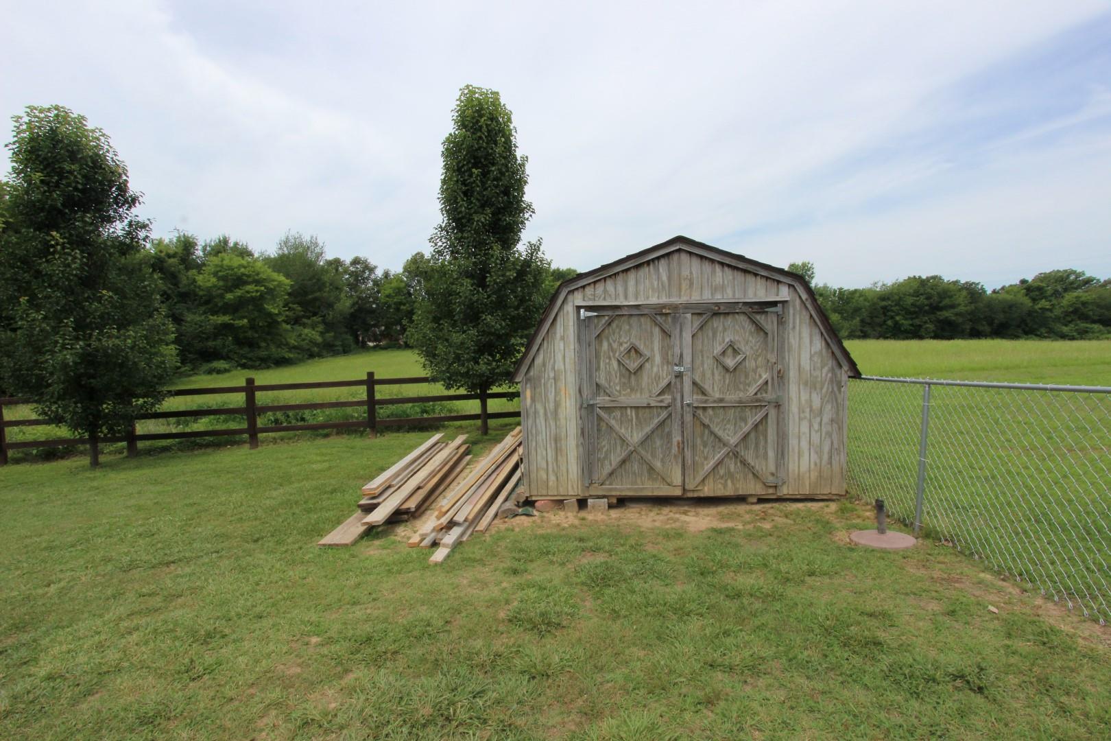130 Highway 49 Tennessee Ridge, TN 37178 - Photo 6 of 19 Gallery Image 6