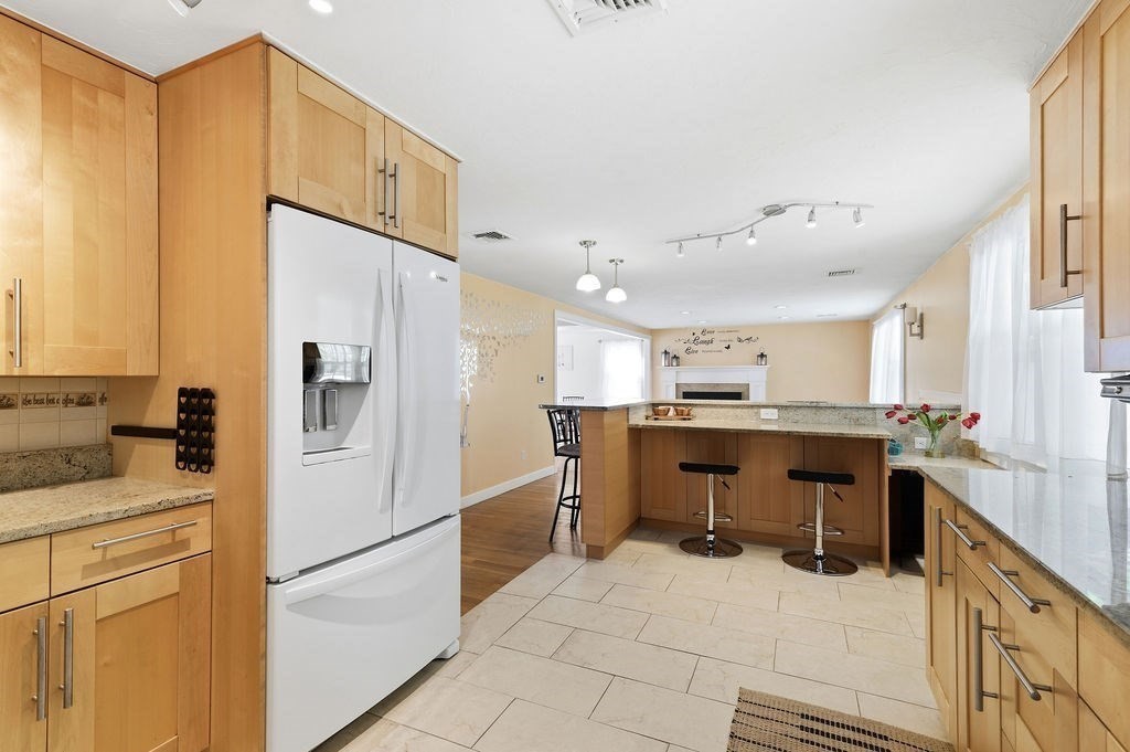 392 Cedar Street Hanover, MA 02339 - Photo 13 of 42