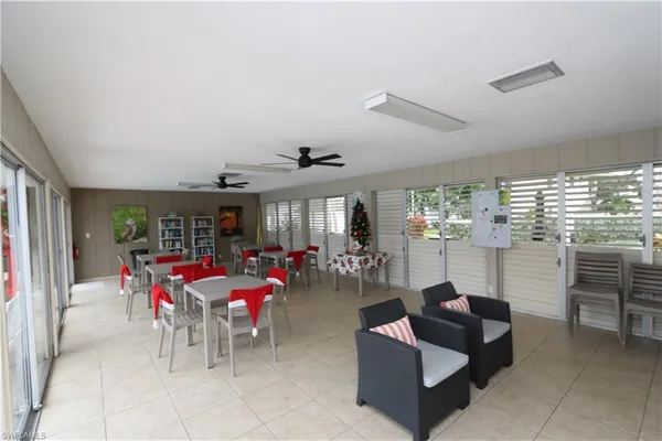 $1,900 | 235 Seaview Court, Unit B5, Marco Island, FL 34145