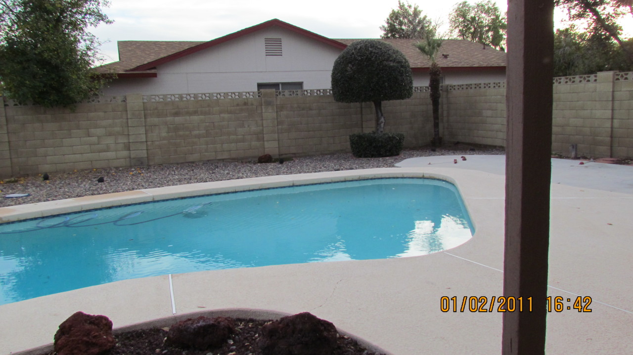 2401 West Redfield Road Phoenix, AZ 85023 - Photo 7 of 11 back2