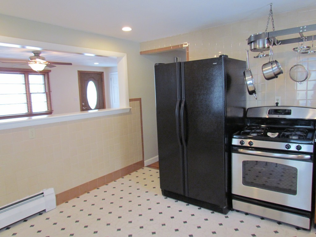 48 Lancaster Road Arlington, MA 02476 - Photo 5 of 18 Gallery Image 5