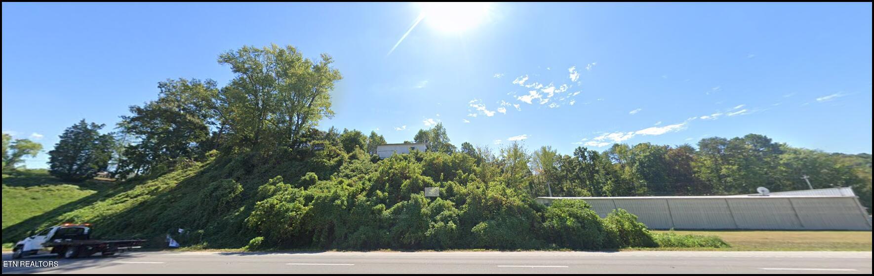 104 Henry Davis Road Harriman, TN 37748 - Photo 6 of 7 Screenshot 2026-01-15 164011