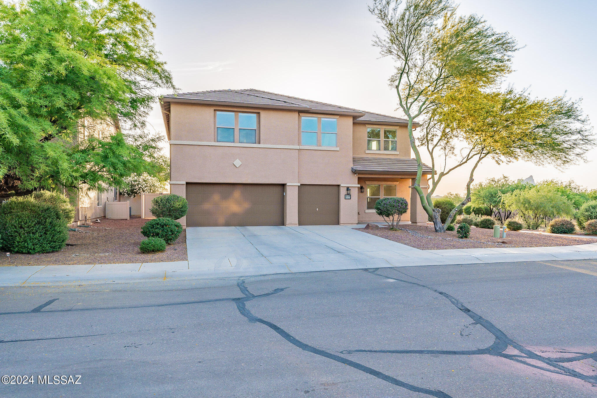 33696 South Miner Road Red Rock, AZ 85145 - Photo 2 of 38 Gallery Image 2