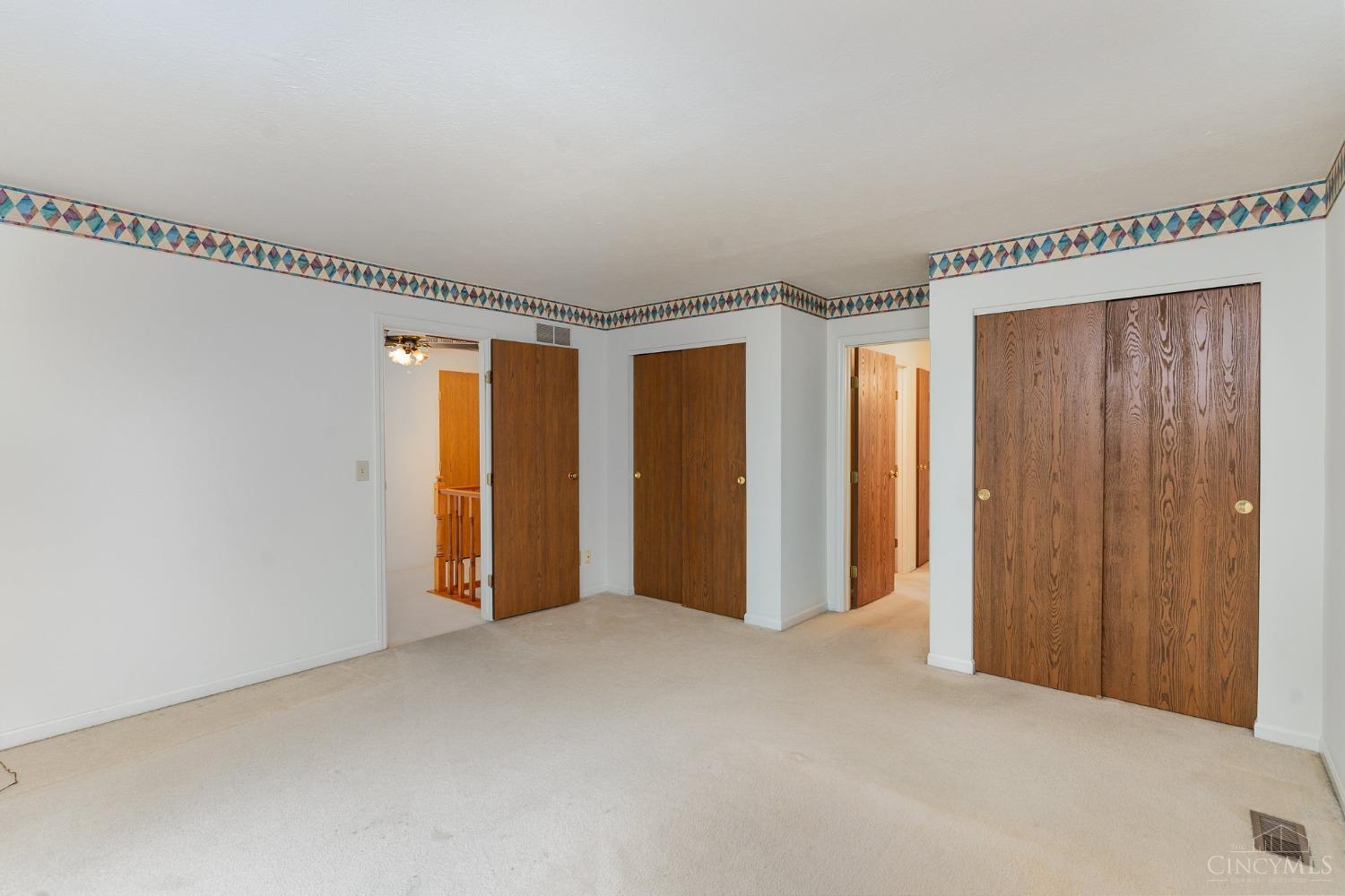 1277 Anderson Ferry Road Cincinnati, OH 45238 - Photo 12 of 22