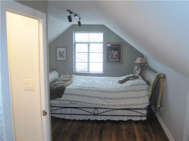 418 Chase Road Columbus, OH 43214 - Photo 14 of 20 Gallery Image 14