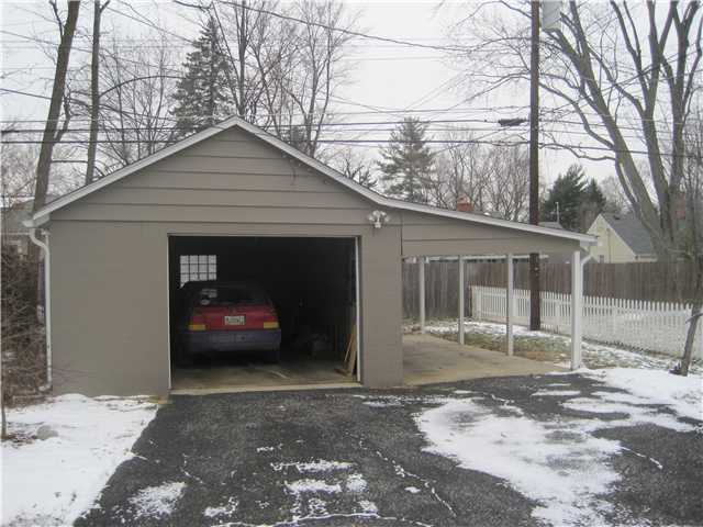 418 Chase Road Columbus, OH 43214 - Photo 4 of 20 Gallery Image 4