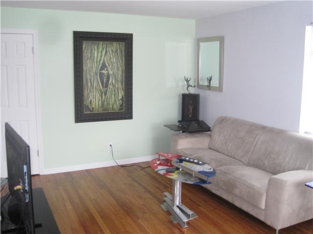418 Chase Road Columbus, OH 43214 - Photo 7 of 20 Gallery Image 7