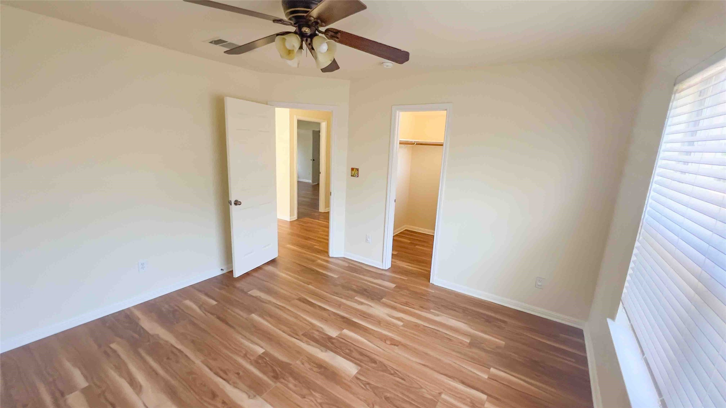 709 Rusk Road Round Rock, TX 78665 - Photo 17 of 29 Bedroom 2 Upstairs