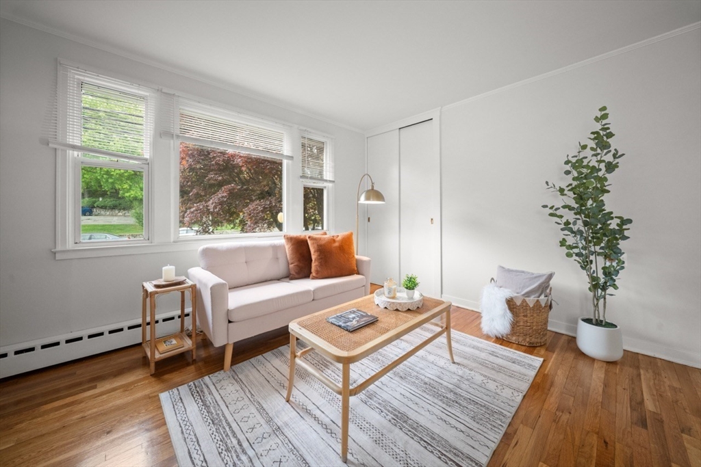 1180 Main Street, Unit 2 Waltham, MA 02451 - Photo 5 of 32