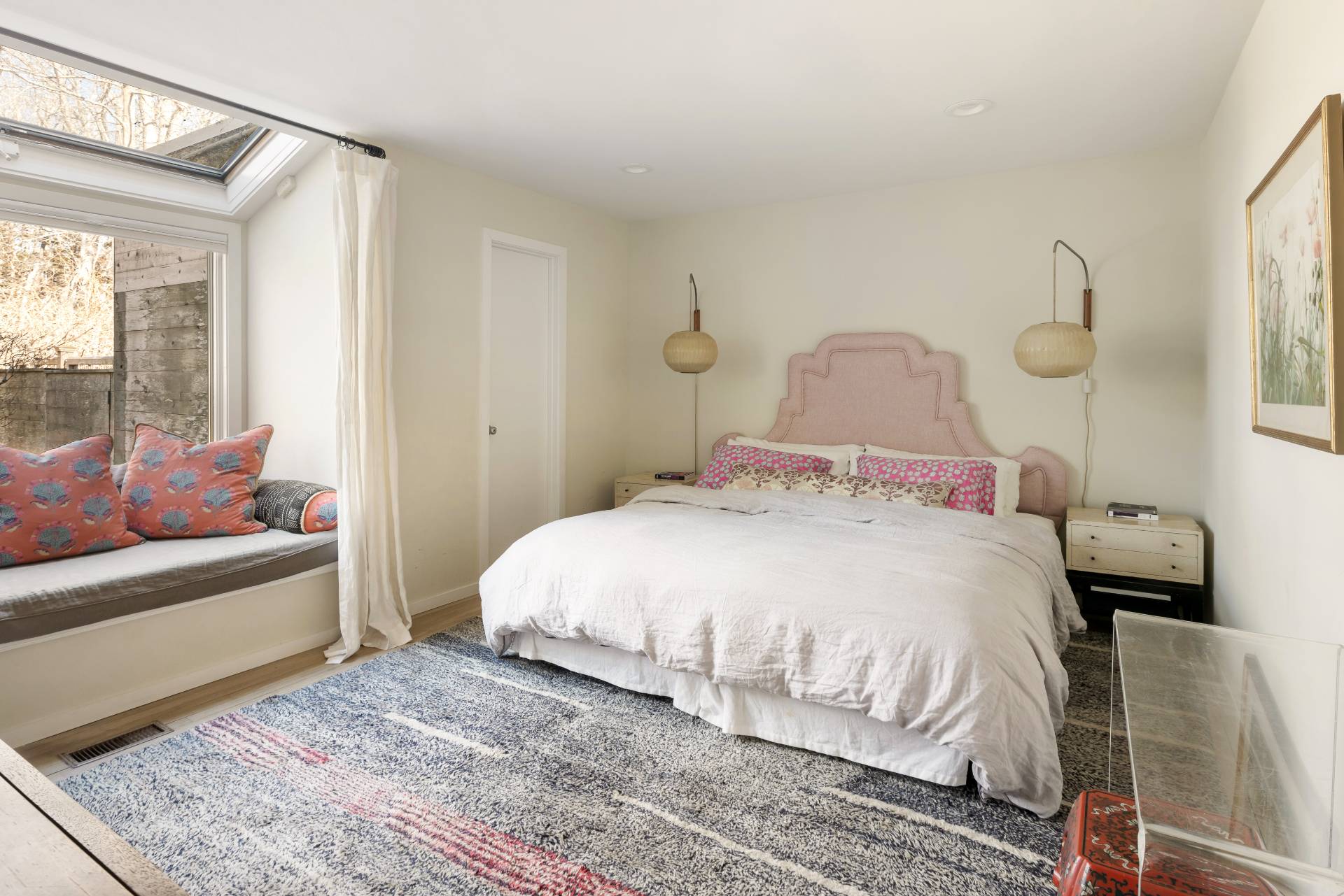 33 Robins Way East Hampton, NY 11937 - Photo 11 of 18 a bedroom with a bed and wooden floor