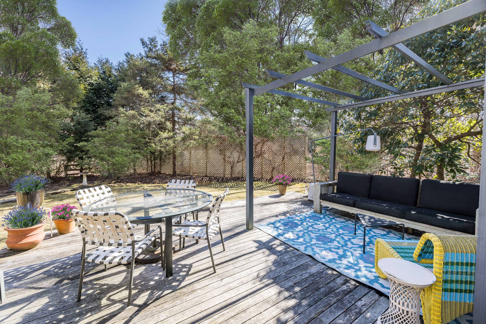 33 Robins Way East Hampton, NY 11937 - Photo 5 of 18 an outdoor space with patio