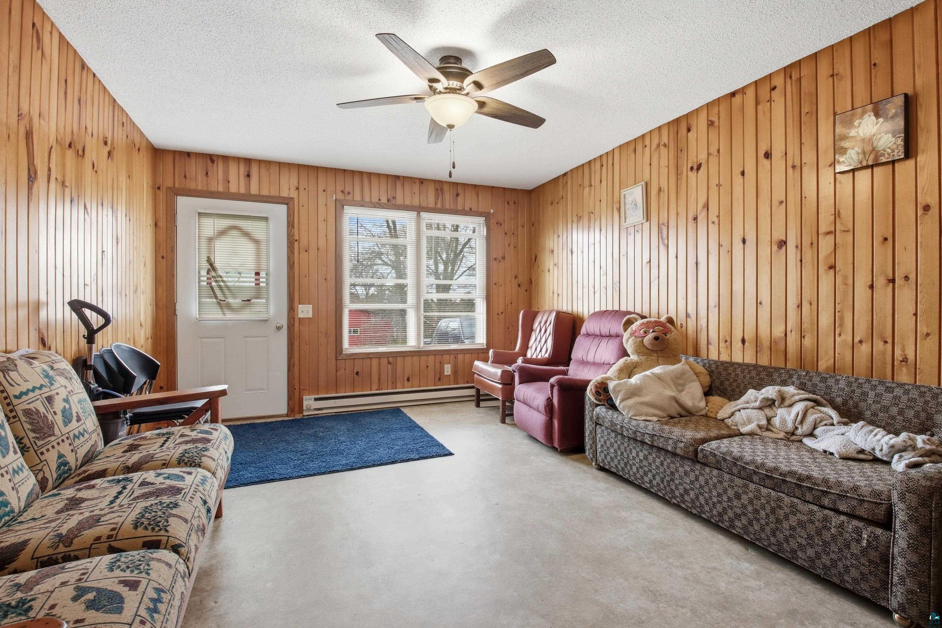 916-918 Michigan Street Spooner, WI 54801 - Photo 19 of 35