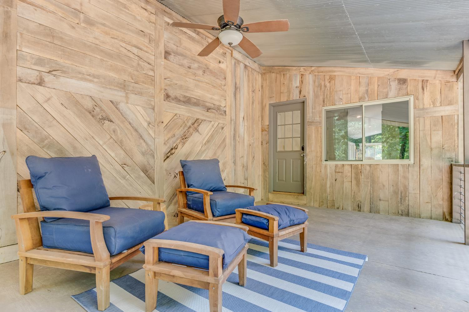 9480 Stoops Road Dillsboro, IN 47018 - Photo 6 of 63 Gallery Image 6