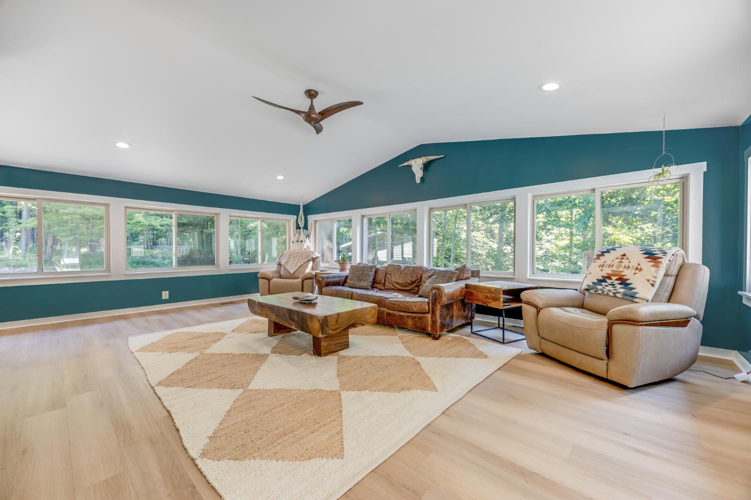 9480 Stoops Road Dillsboro, IN 47018 - Photo 9 of 63 Gallery Image 9