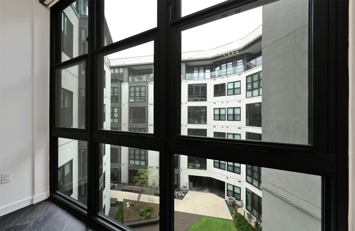 800 Embassy Drive, Unit 411 Austin, TX 78702 - Photo 21 of 40