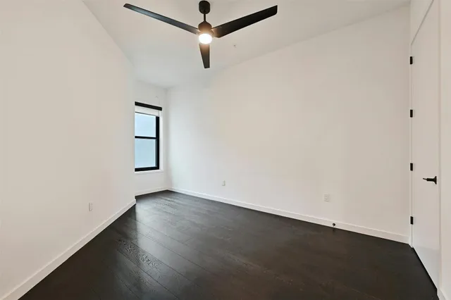 $2,250 | 800 Embassy Drive, Unit 411, Austin, TX 78702