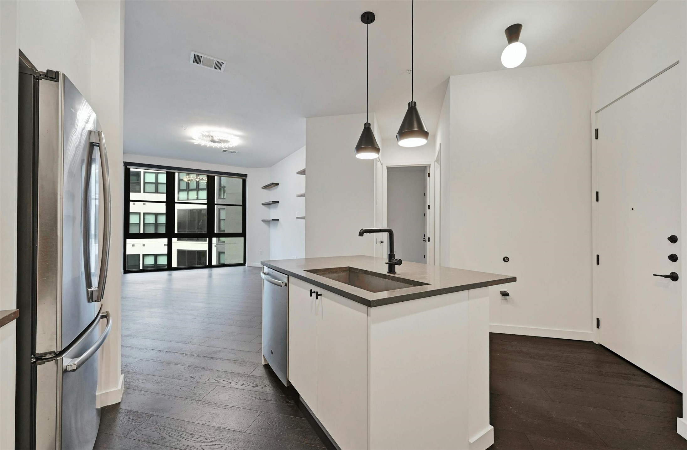 800 Embassy Drive, Unit 411 Austin, TX 78702 - Photo 10 of 40