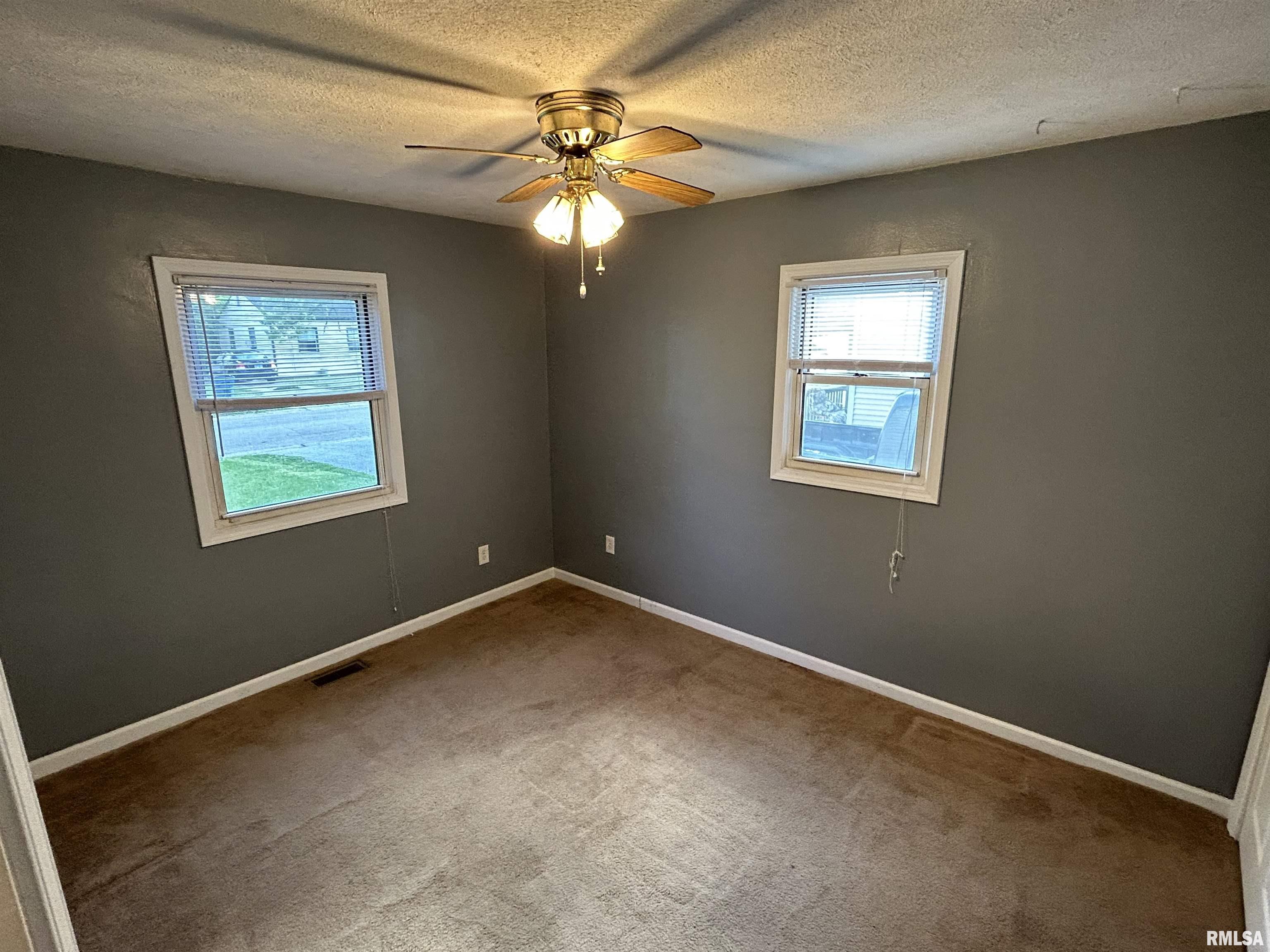 13 Gettysburg Drive Springfield, IL 62702 - Photo 7 of 13 Gallery Image 7