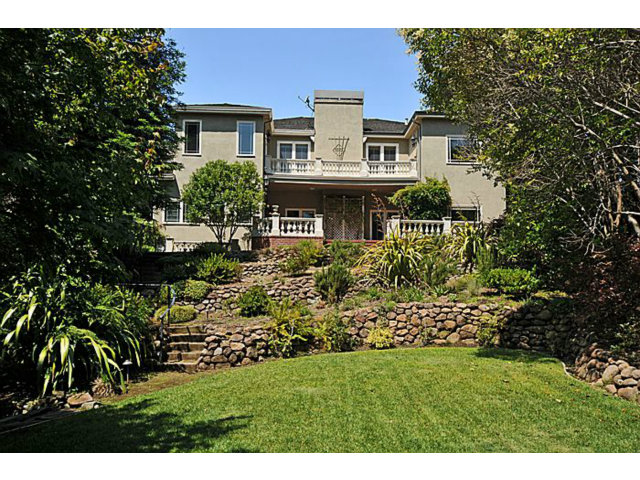 430 Fulton Road San Mateo, CA 94402 - Photo 25 of 25 a view of a house with a garden