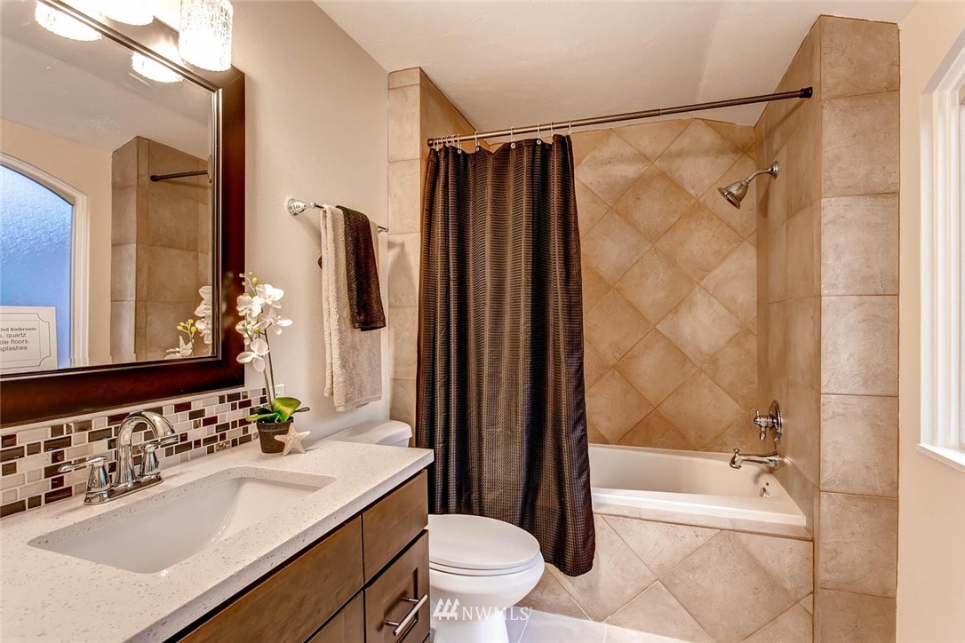 21412 191st Avenue Southeast Renton, WA 98058 - Photo 14 of 25 Gallery Image 14