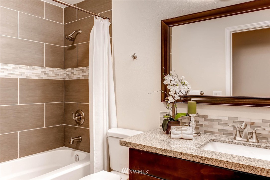 21412 191st Avenue Southeast Renton, WA 98058 - Photo 16 of 25 Gallery Image 16