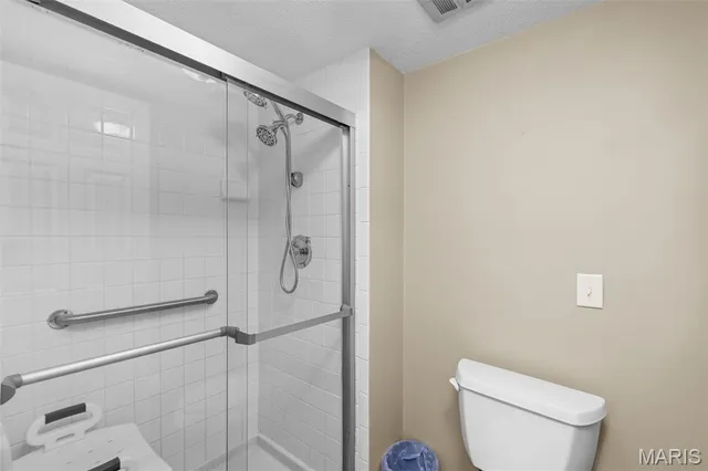 $269,900 | 539 Coeur De Royale Drive, Unit 408, Creve Coeur, MO 63141