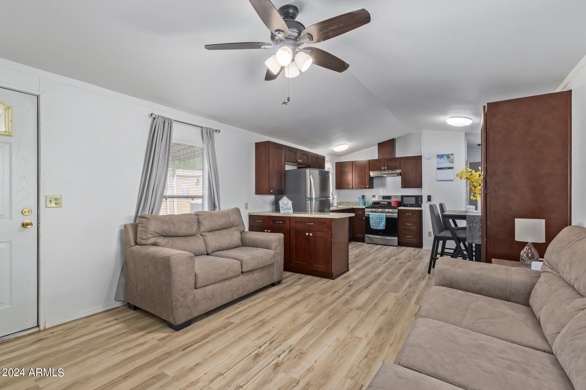 501 East Ray Road, Unit 211 Chandler, AZ 85225 - Photo 7 of 40 07 - Full view living area