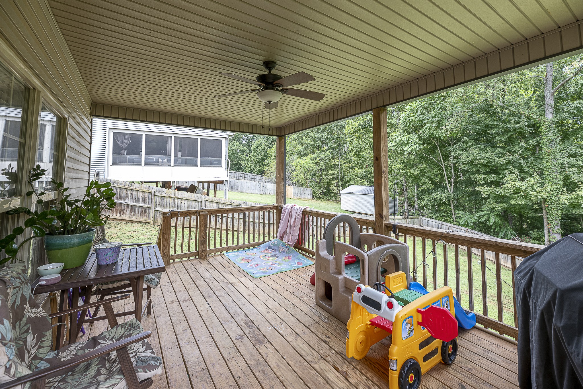 1523 Raven Road Clarksville, TN 37042 - Photo 32 of 34 Gallery Image 32