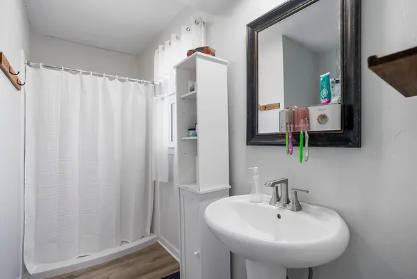 $319,900 | 3427 East 105th Terrace, Kansas City, MO 64137
