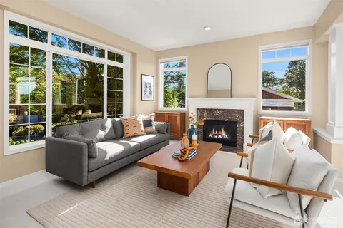 $2,325,000 | 2112 North 64th Street, Seattle, WA 98103