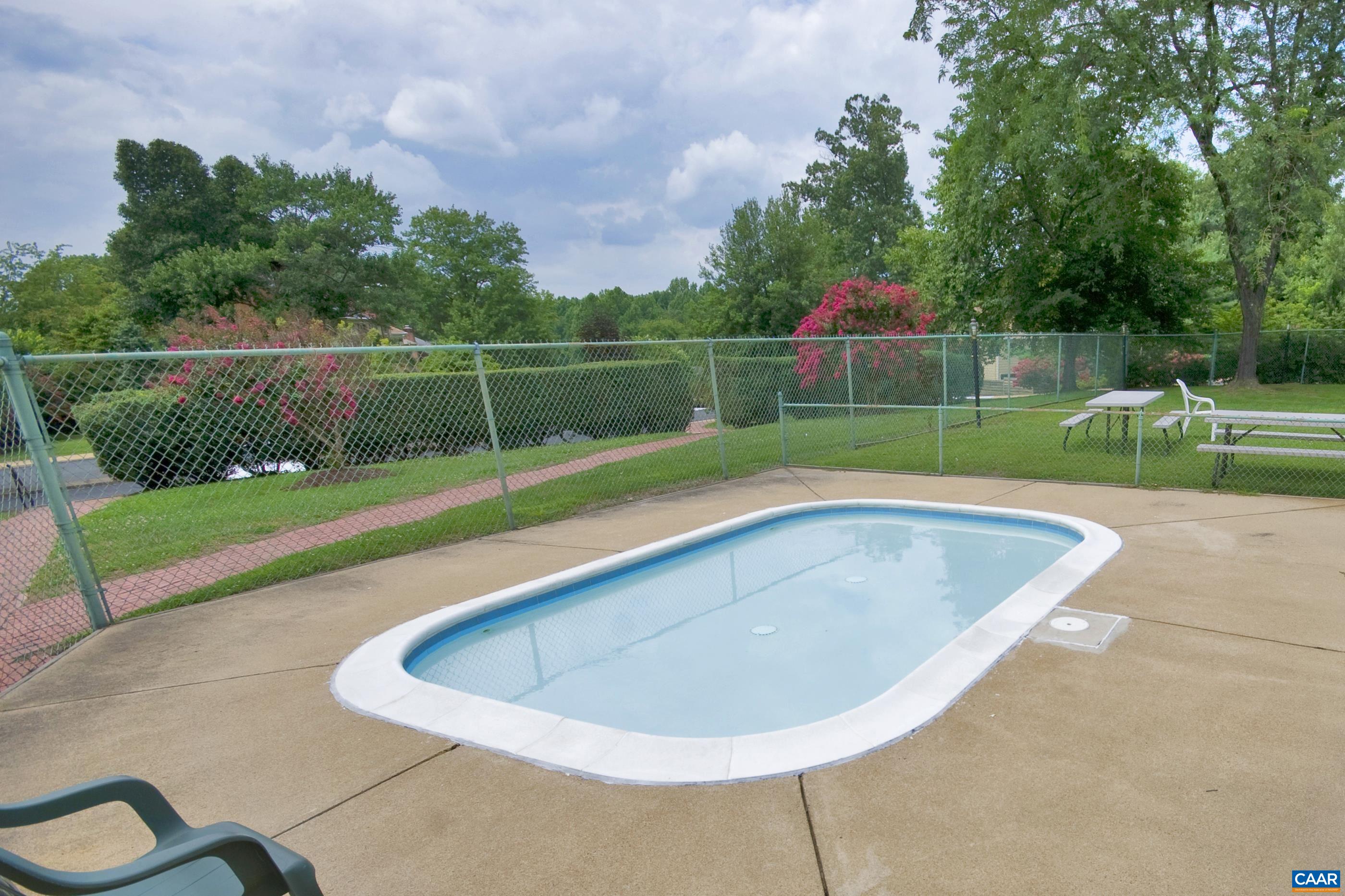 7 Georgetown Green Charlottesville, VA 22901 - Photo 7 of 46