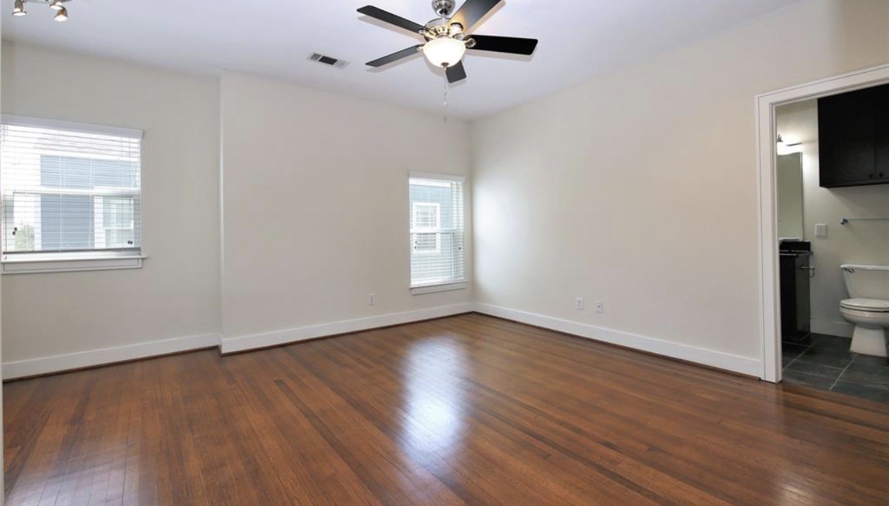 637 Rutland Street, Unit 6 Houston, TX 77007 - Photo 9 of 19 Gallery Image 9