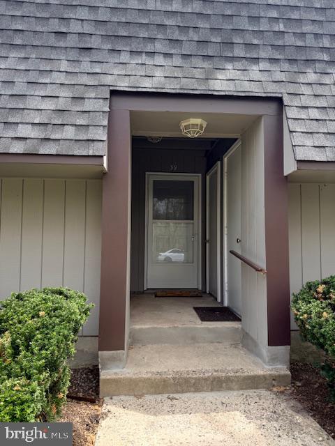 25 South Church Road, Unit 39 Maple Shade, NJ 08052 - Photo 18 of 18 Charming entryway with inviting appeal.