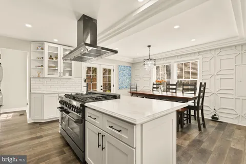 $749,000 | 4116 Denfeld Avenue, Kensington, MD 20895