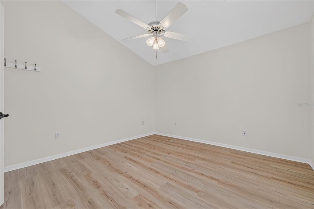 5626 Monte Rosso Road Sarasota, FL 34243 - Photo 34 of 69