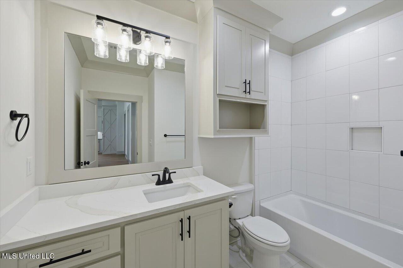 191 Bronson Bend Flowood, MS 39232 - Photo 31 of 40 34-191 Bronson Bnd _ Home Tours MS