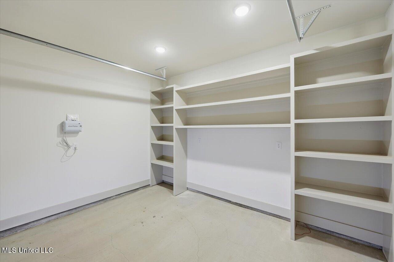 191 Bronson Bend Flowood, MS 39232 - Photo 38 of 40 41-191 Bronson Bnd _ Home Tours MS