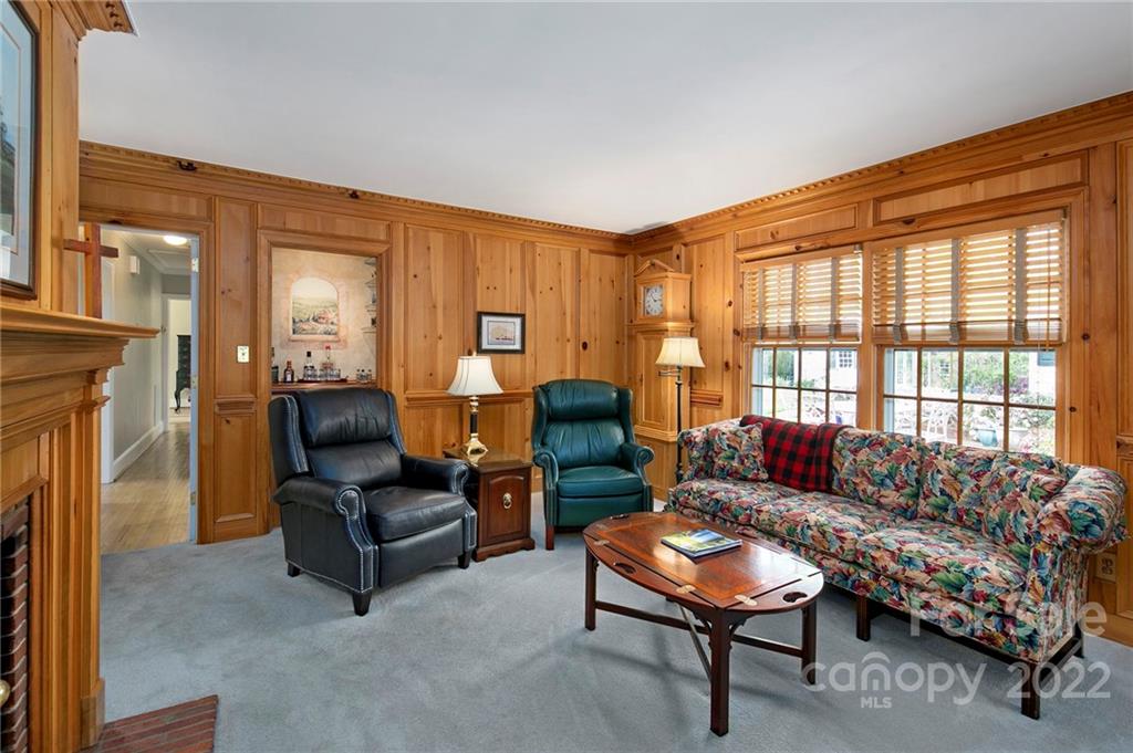 5227 Robinhood Road Charlotte, NC 28211 - Photo 16 of 44 Gallery Image 16