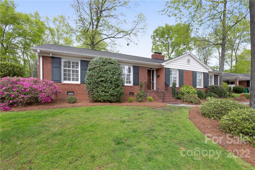 5227 Robinhood Road Charlotte, NC 28211 - Photo 2 of 44 Gallery Image 2